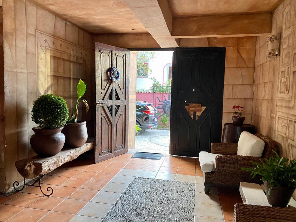 Casa Caribe Cancun Dış mekan fotoğraf Entrance to the house