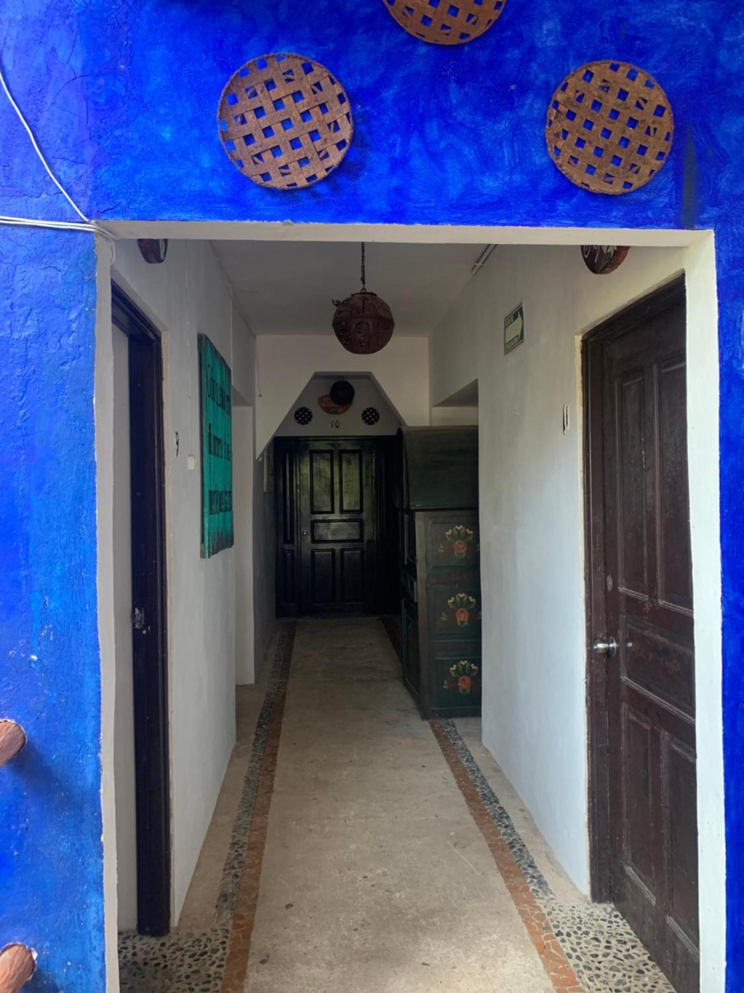 Casa Caribe Cancun Dış mekan fotoğraf A typical house in the medina of Chefchaouen