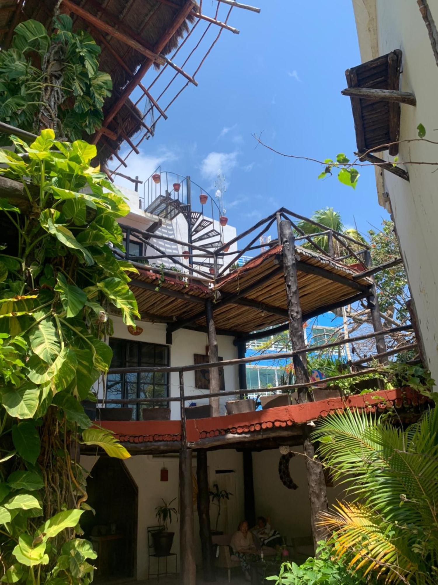 Casa Caribe Cancun Dış mekan fotoğraf A house in San Cristóbal de Las Casas