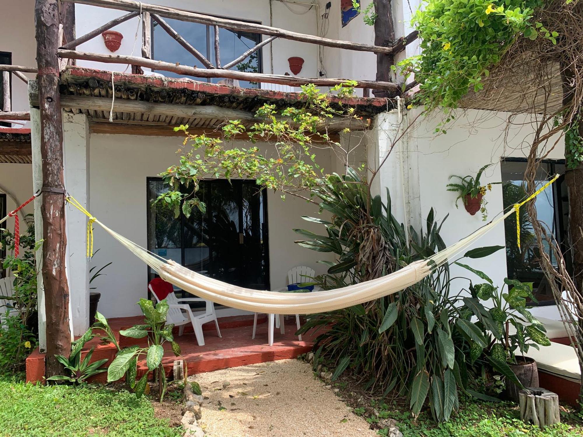 Casa Caribe Cancun Dış mekan fotoğraf Hammock in Tulum, Mexico